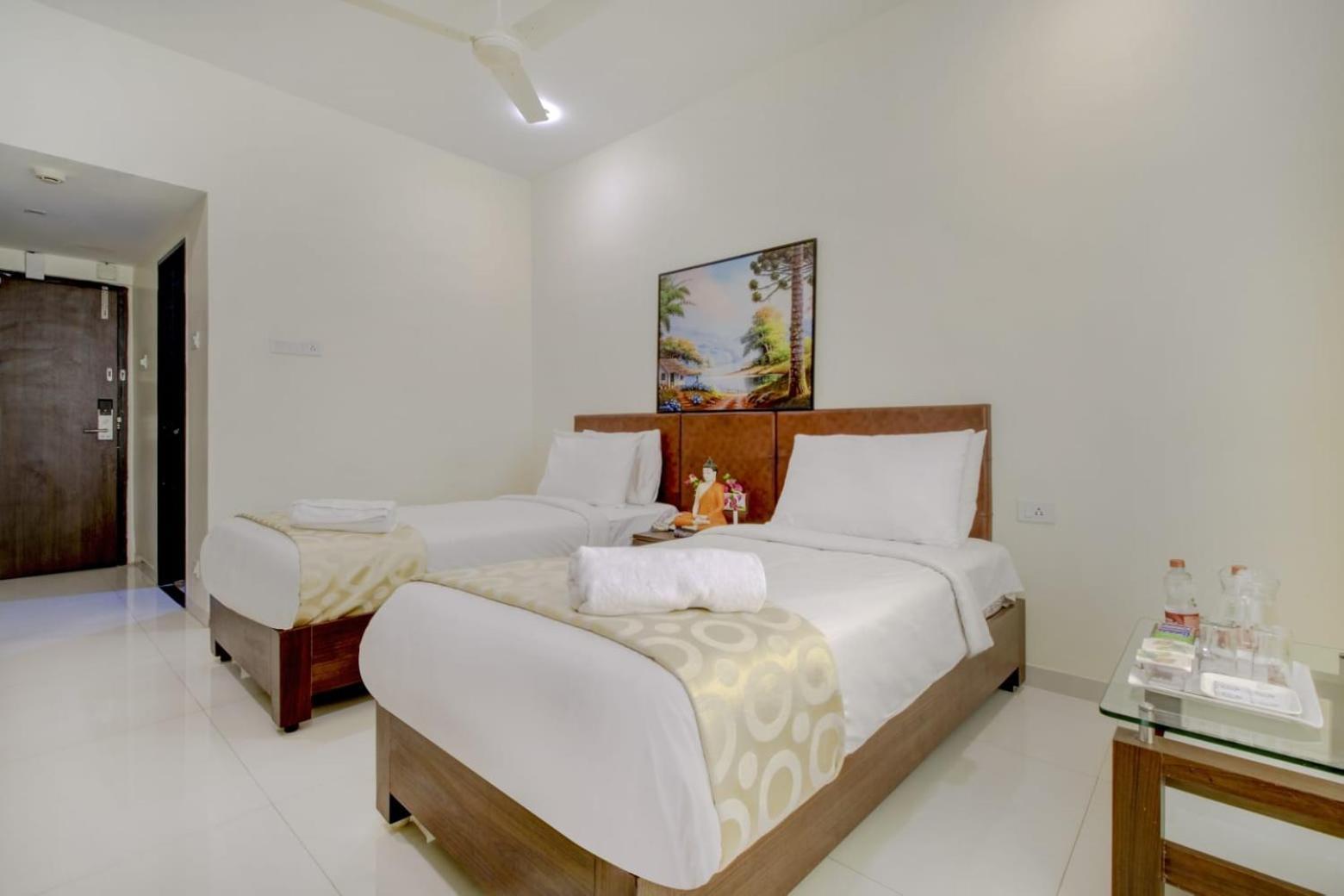 Hotel Lorven Visakhapatnam Esterno foto